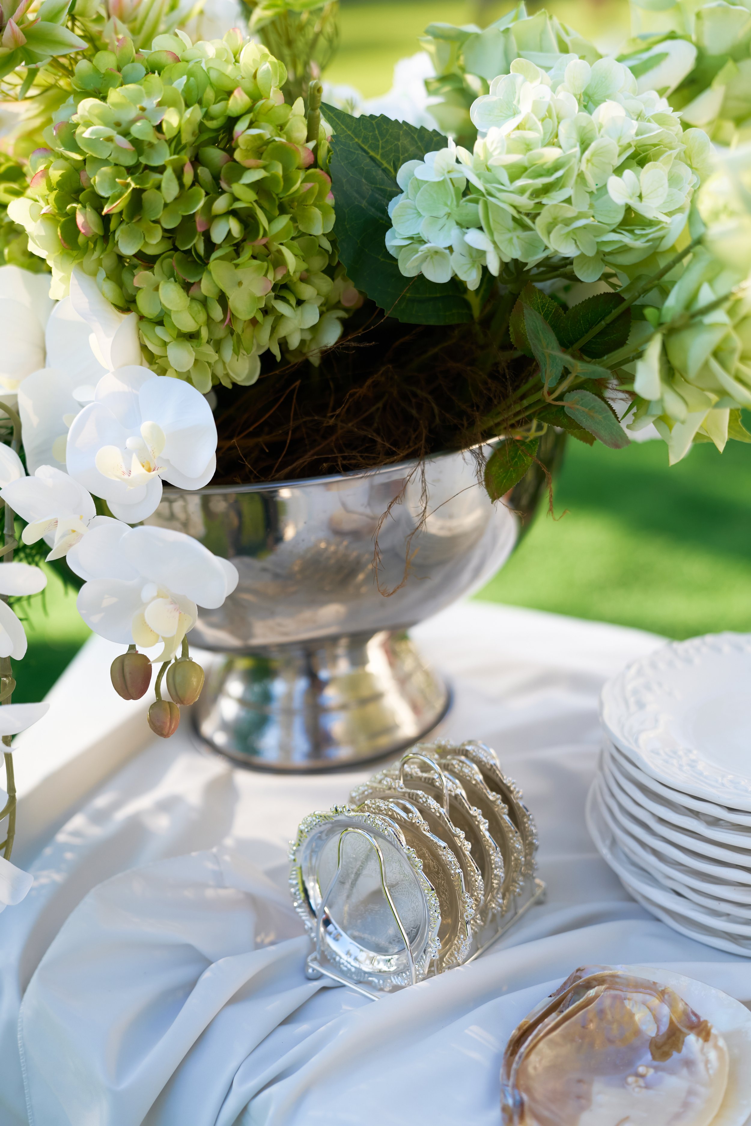Silver centrepiece tabletop